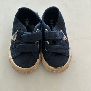 Superga size 7 blue navy toddler shoes